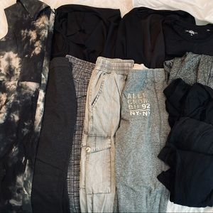 Bit of Mystery: A dozen black/gray pieces